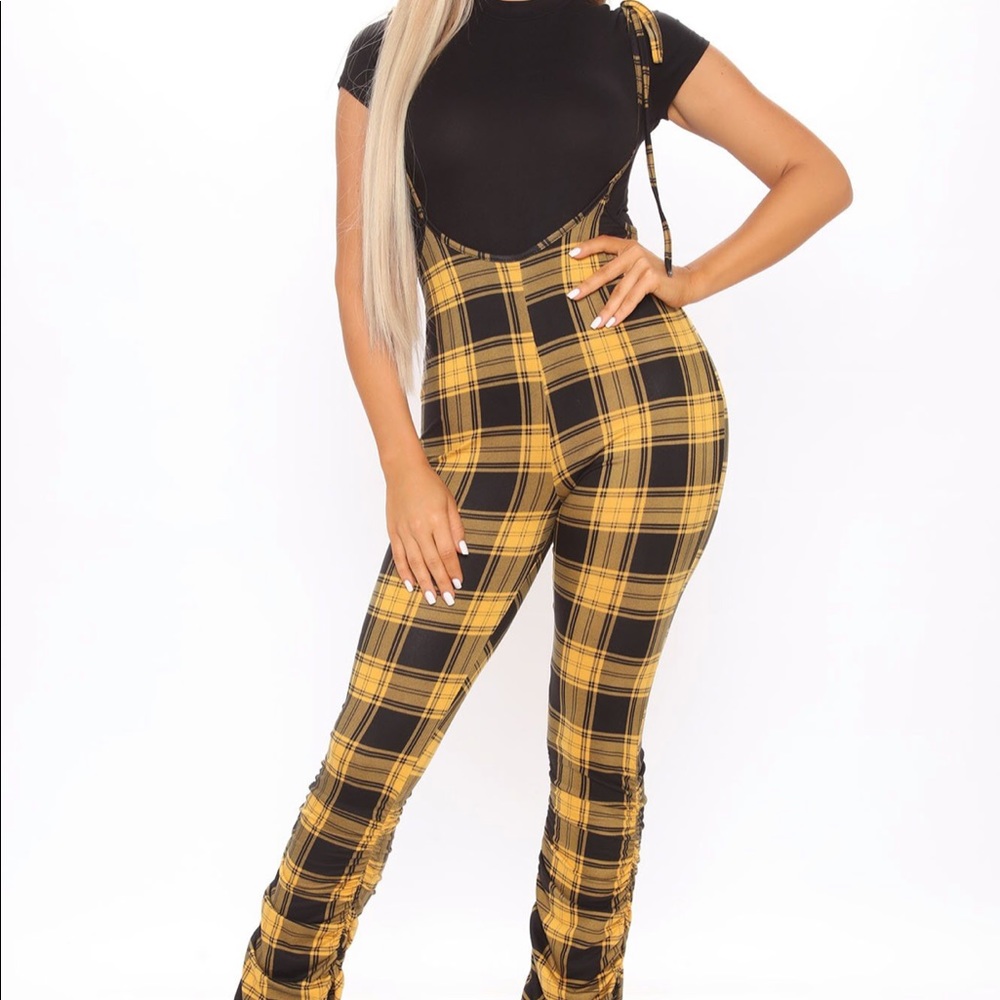 Acting Preppy Plaid Pant Set - Black/Yellow